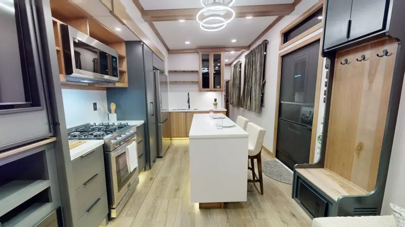 HEMLOCK Floorplan Main Room